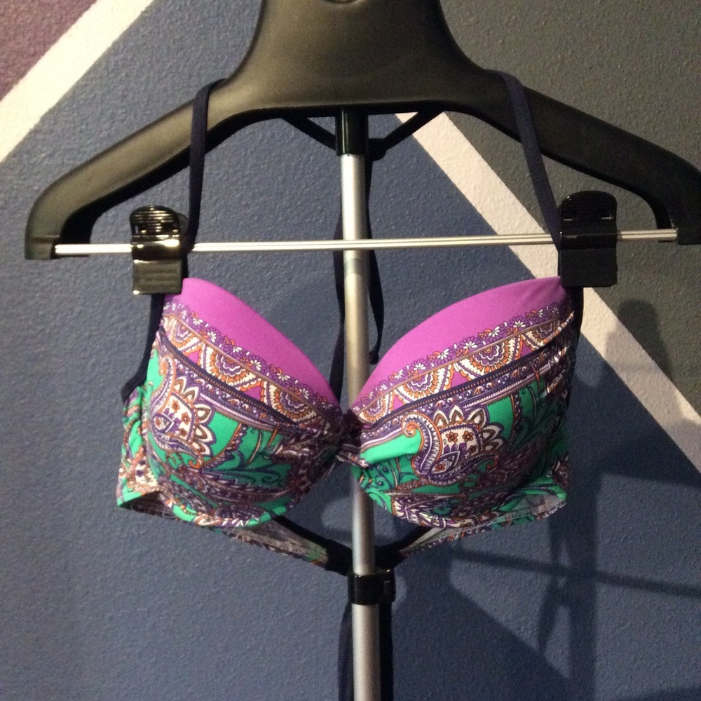 Enhancing Bikini Top Halter Bohemian print